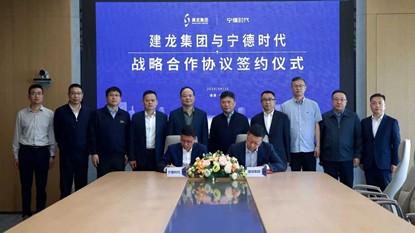 稿2封面图.jpg 稿2封面图.jpg